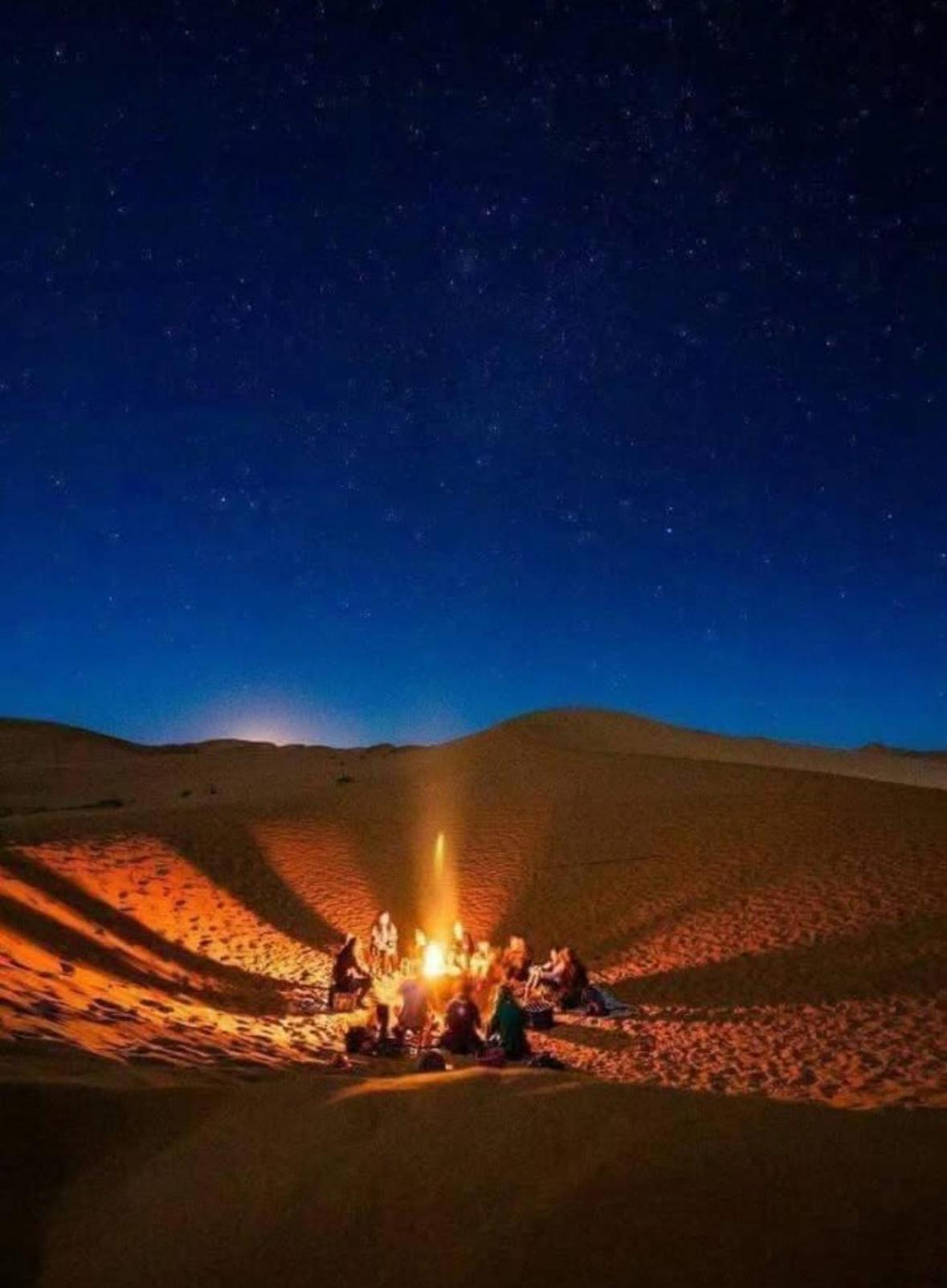 ホテル Bivouac Karim Sahara ザゴラ エクステリア 写真